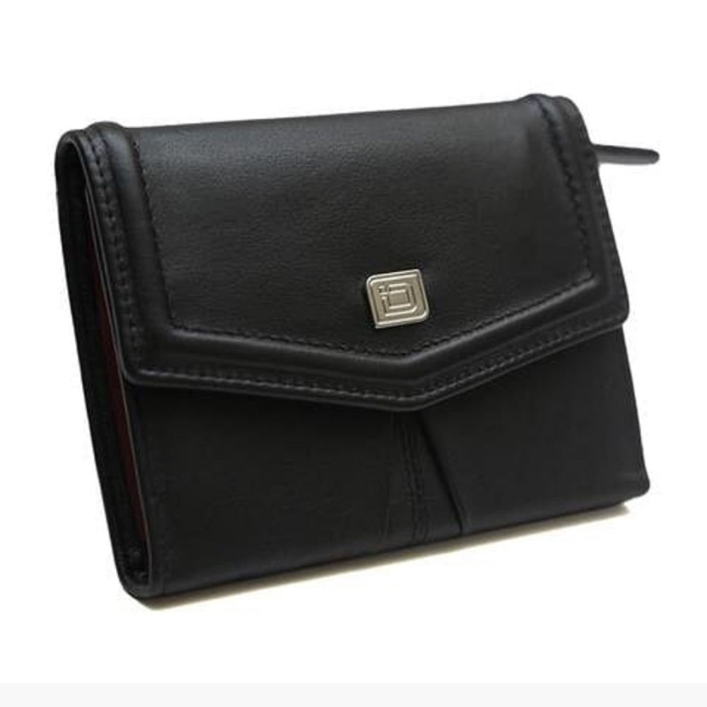 NWT Leather RFID Wallet